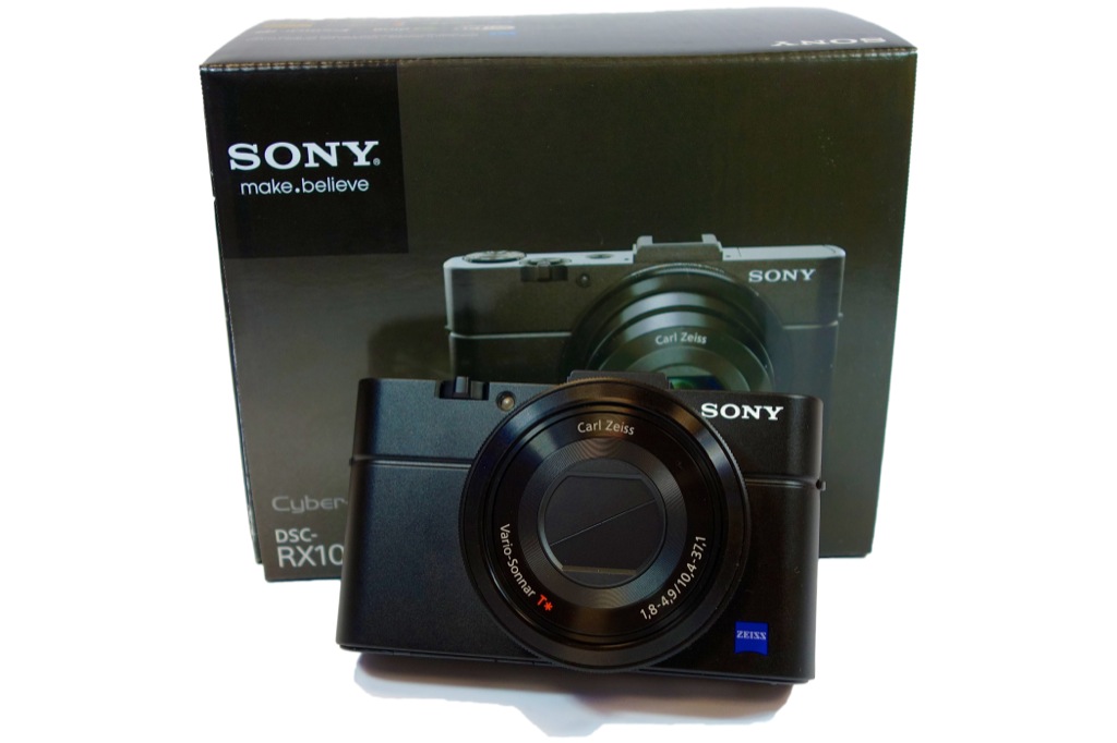 DSC-RX100M2 with Box – Zit Seng's Blog