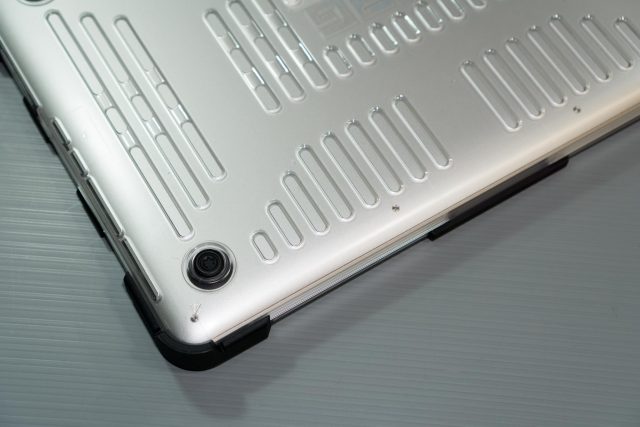 Urban Armor Gear UAG for MacBook Pro 13-inch