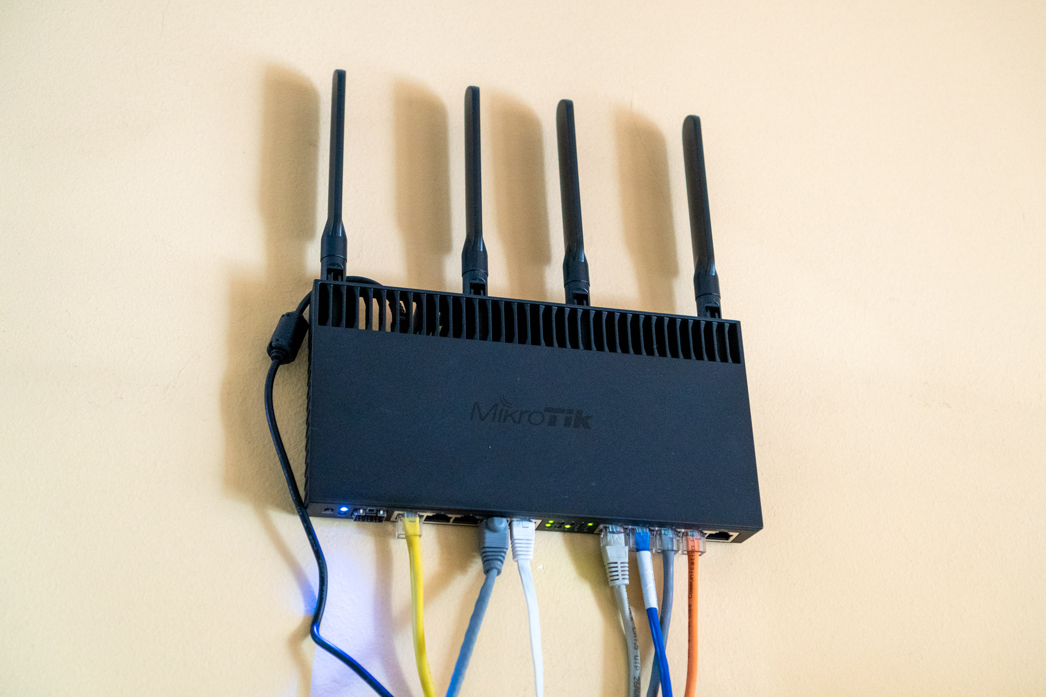 mikrotik routeros multi wan