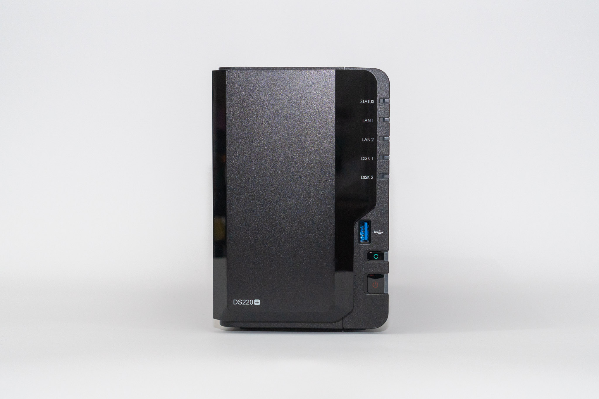 Synology DiskStation DS220+ Review 