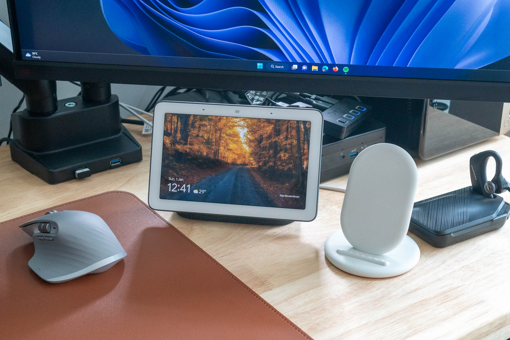 Desk Setup 2023 LaptrinhX / News